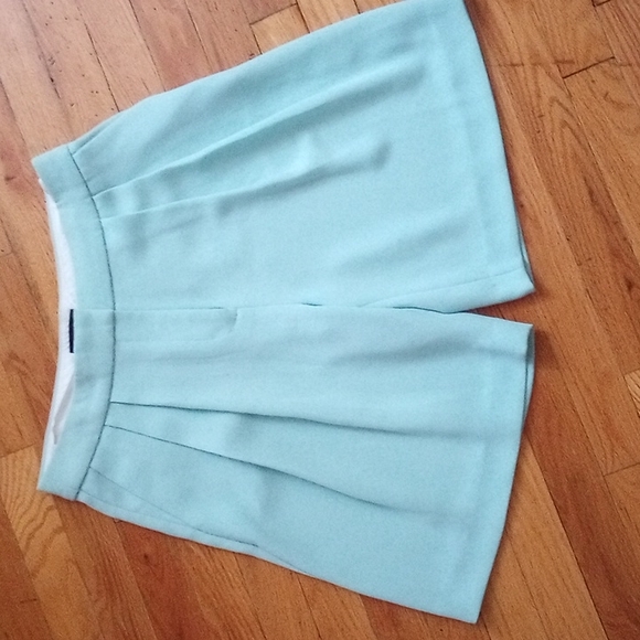 JCrew crepe shorts - Picture 2 of 5